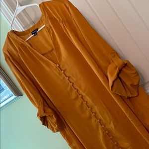 Torrid 3/4 sleeve blouse - size 4